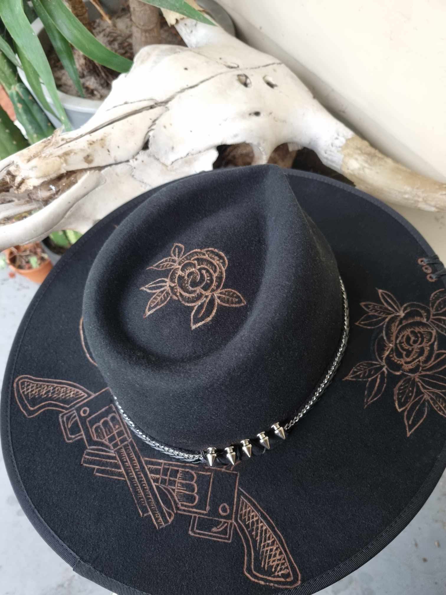 Outlaw cowboy hat cheap